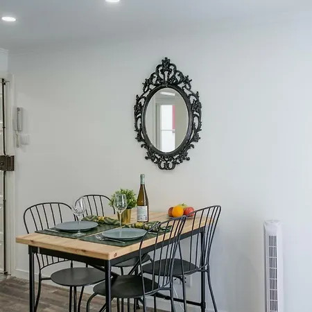 New Alfama Chic Sao Miguel * ליסבון